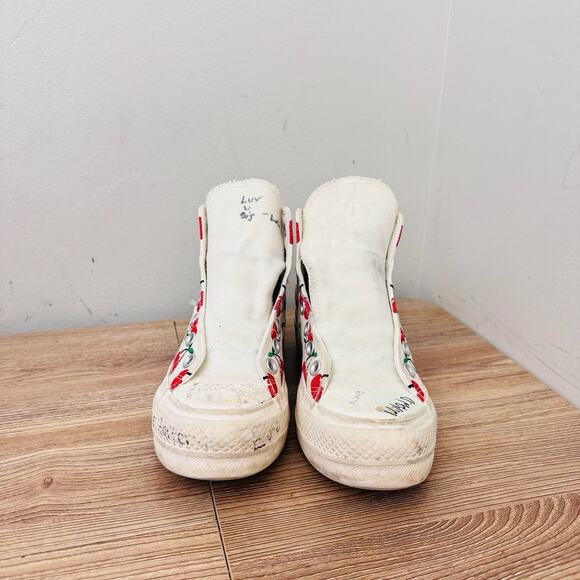 Converse High Tip White Cherry Print Sneakers Women’s Size 6 - Picture 3 of 11